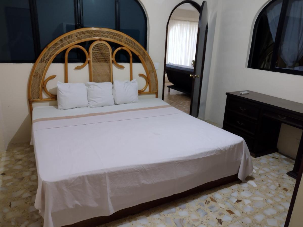 Ashly Boulevard Acapulco Exteriör bild