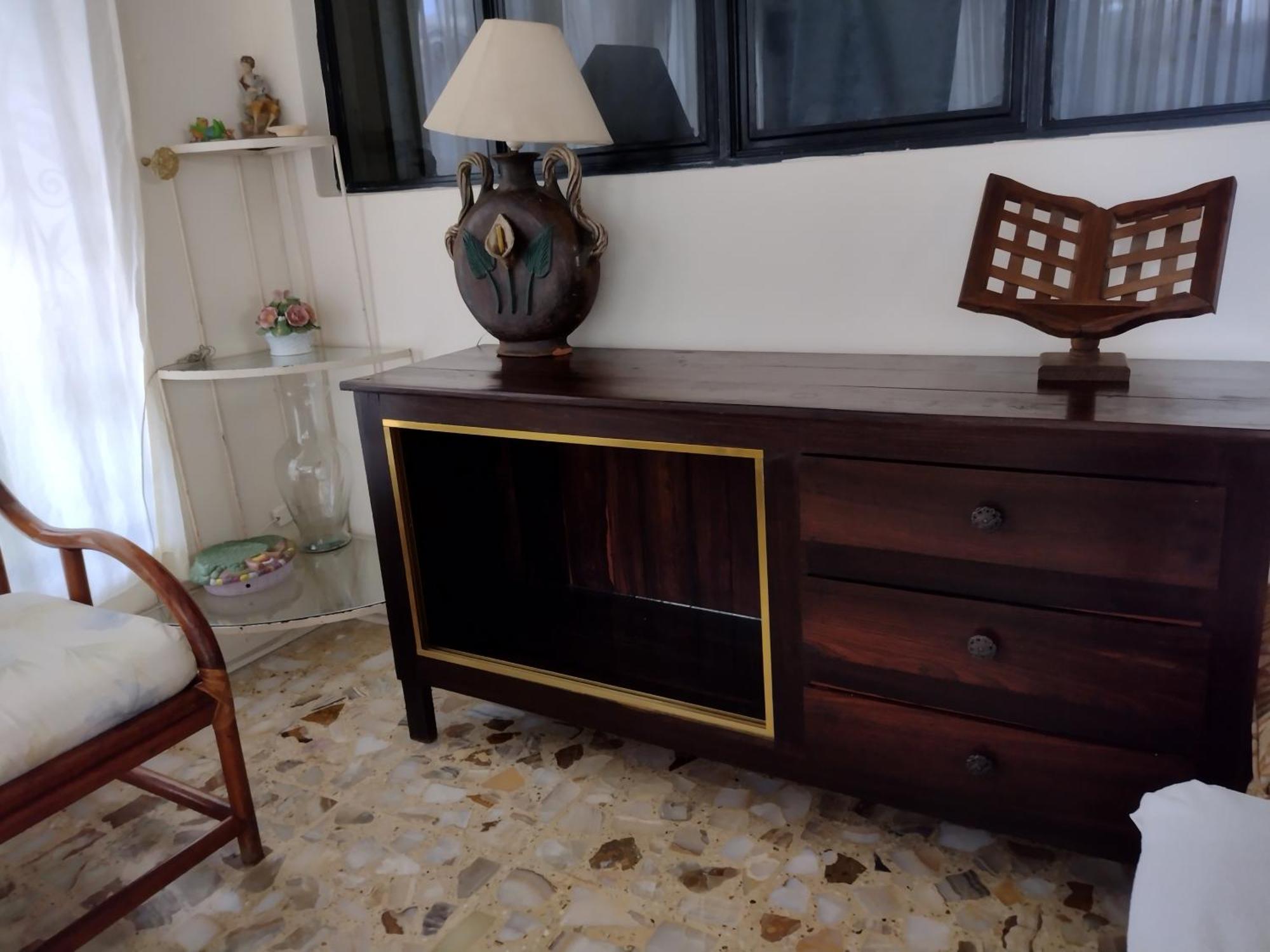 Ashly Boulevard Acapulco Rum bild