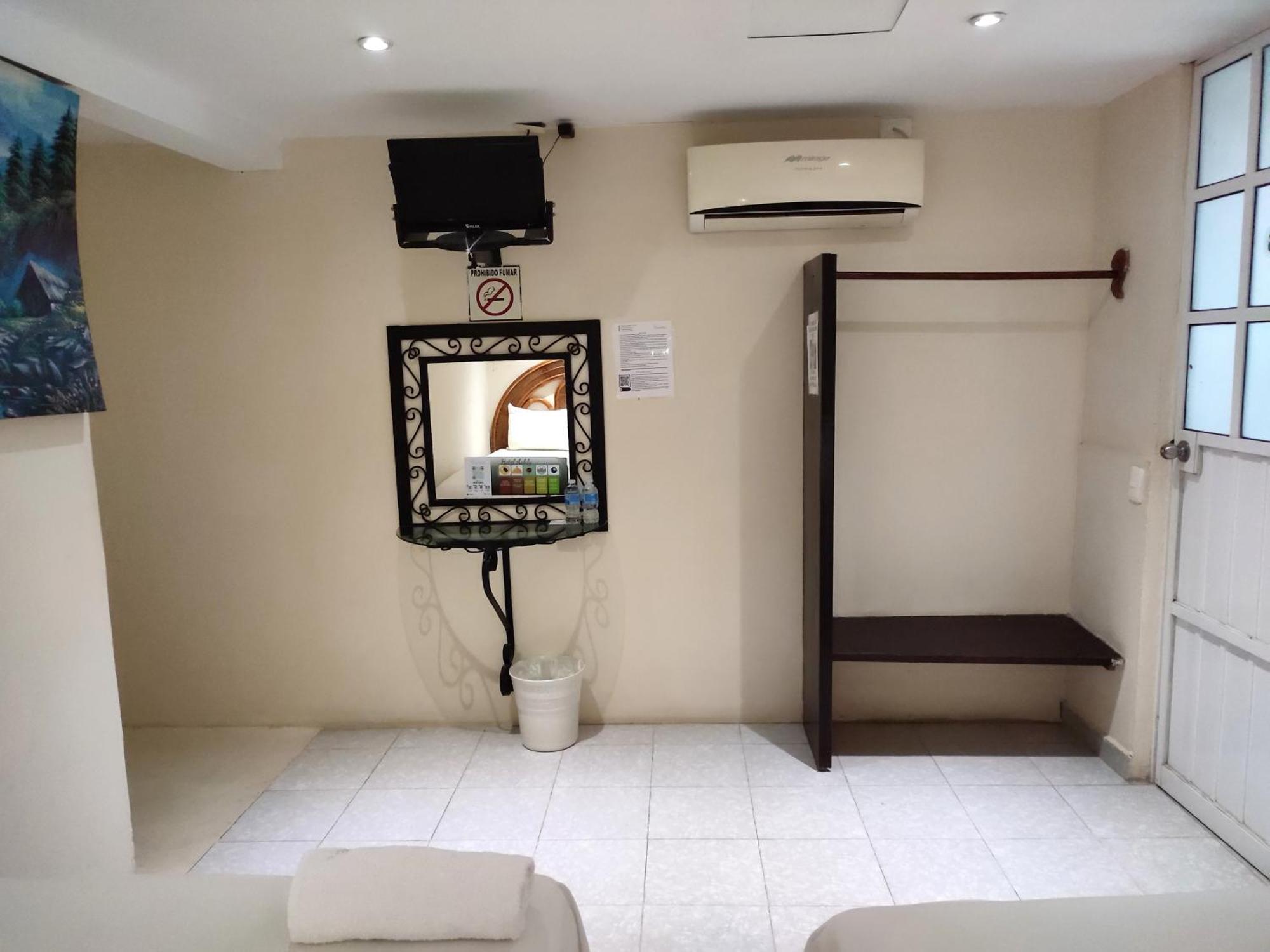 Ashly Boulevard Acapulco Exteriör bild
